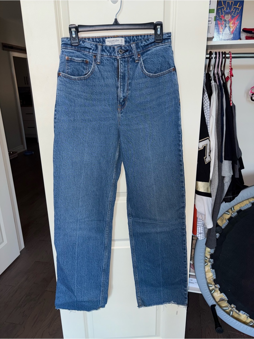 Abercrombie & Fitch Women’s 90s Relaxed Jeans - High Rise Fit